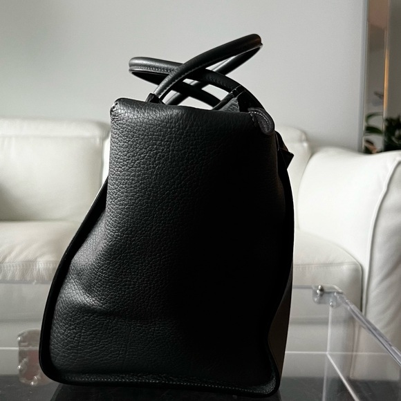 [Authentic] CELINE | TIE KNOT LEATHER TOTE-BAG - Picture 11 of 15